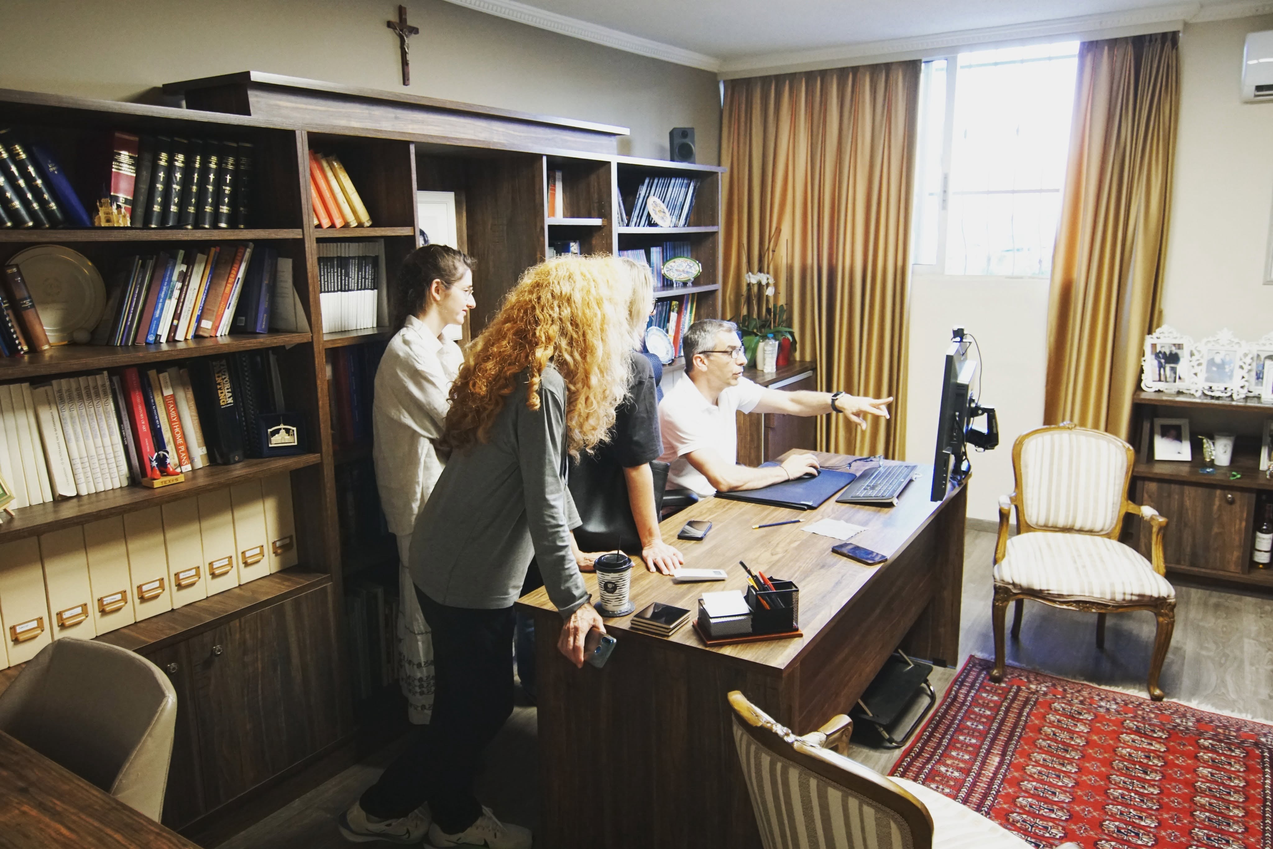 holyicon seminars